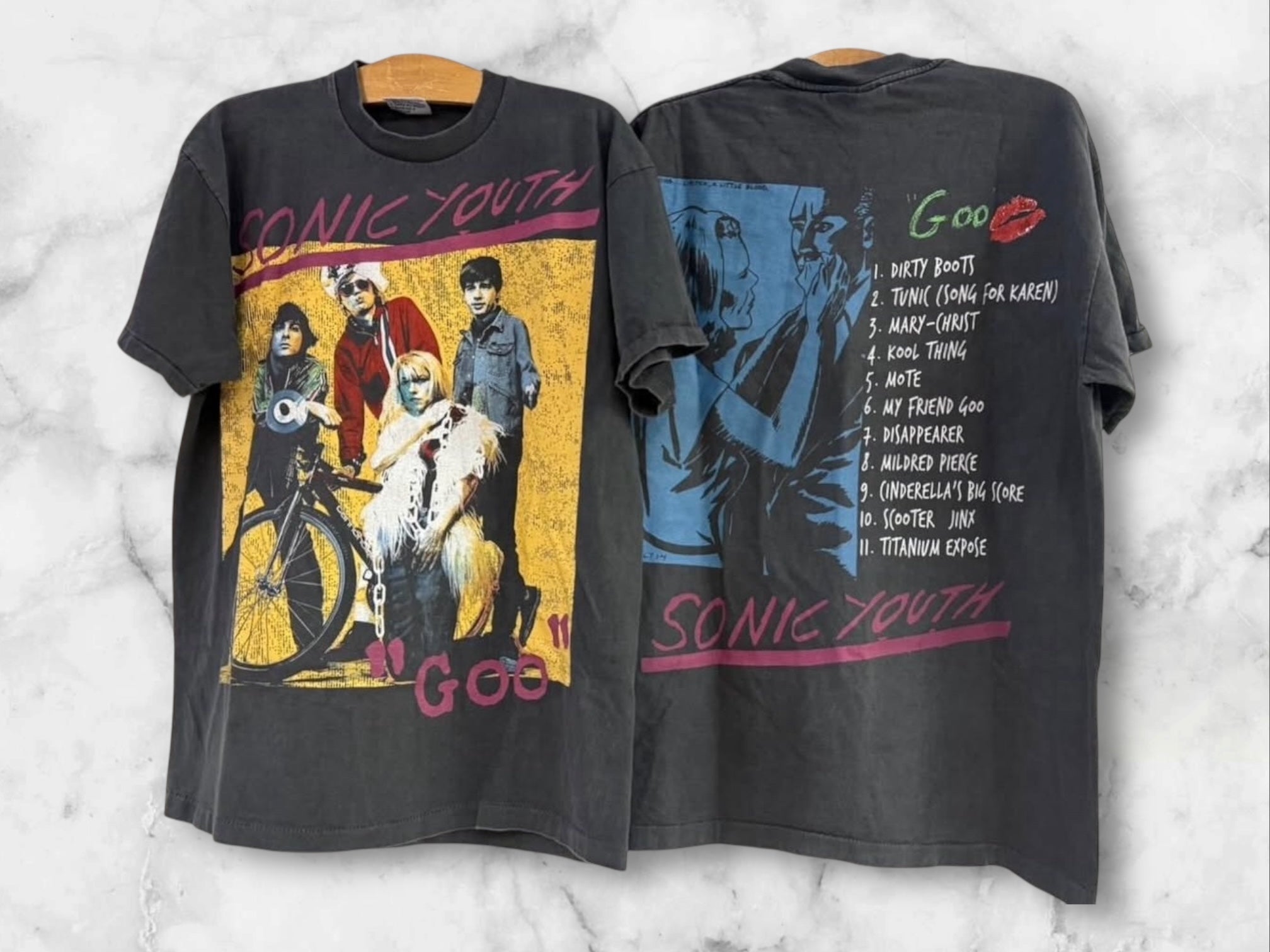 SONIC YOUTH
