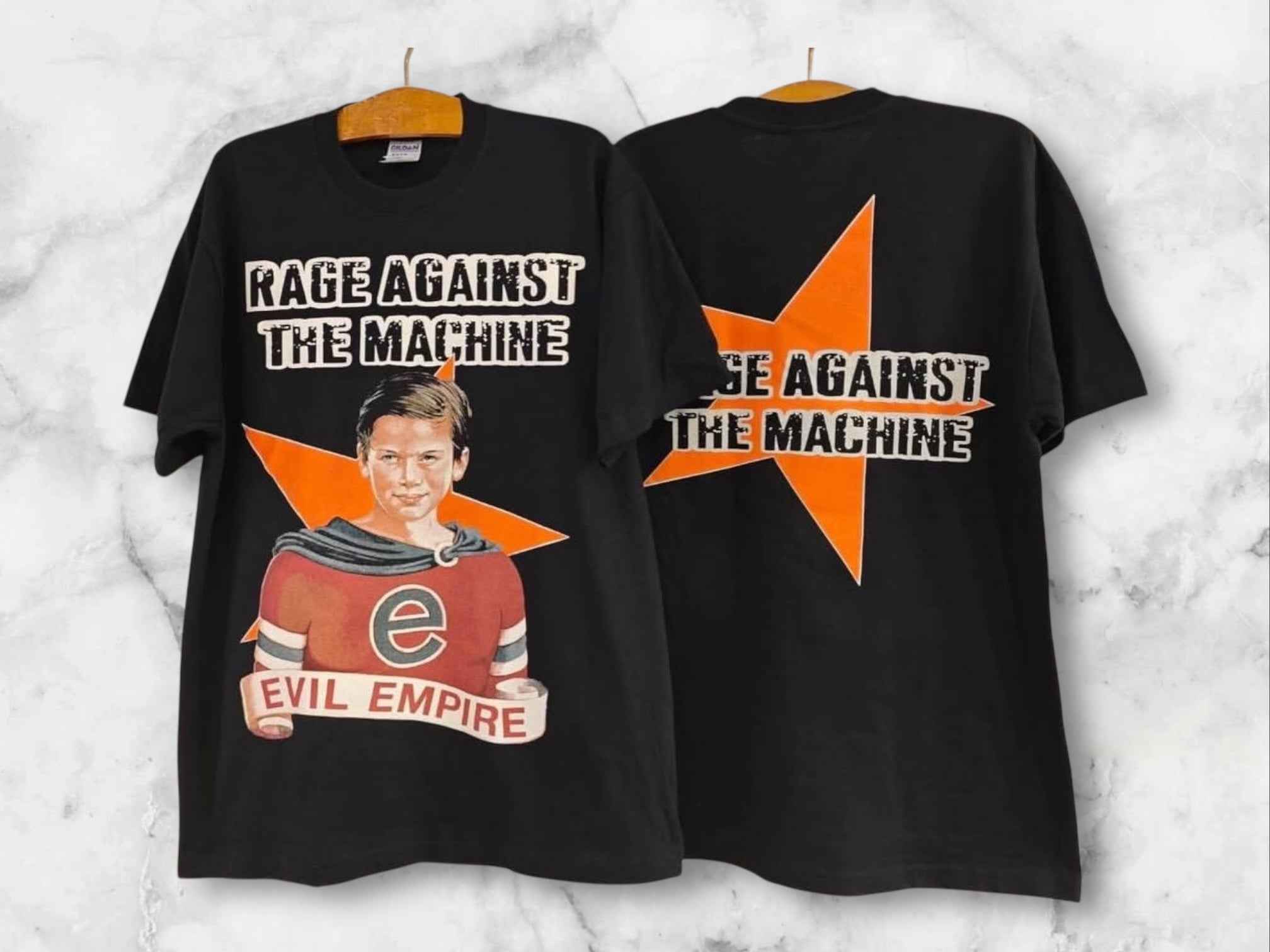 即発送可能枠　Rage Against The Machine