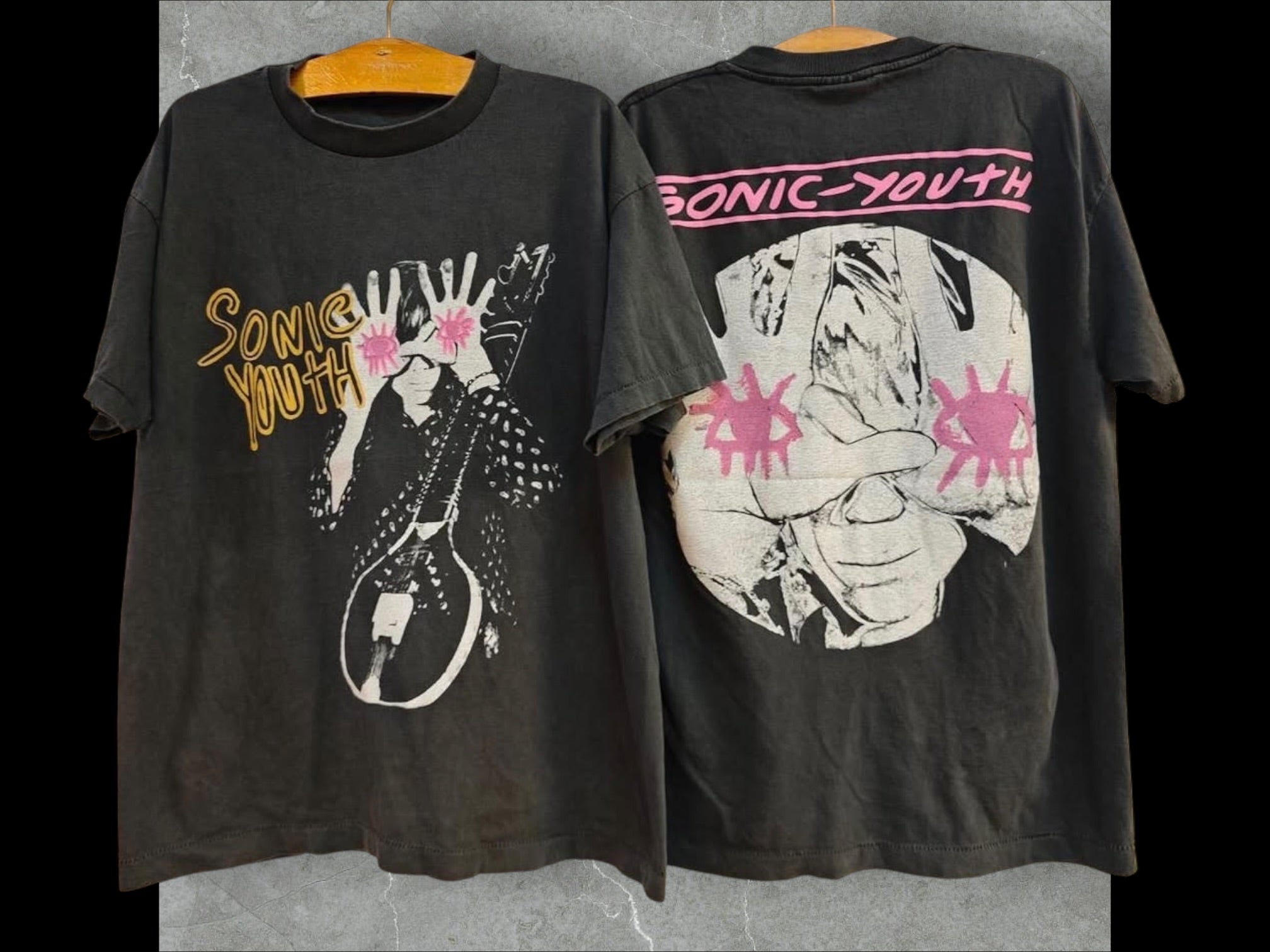 SONIC YOUTH