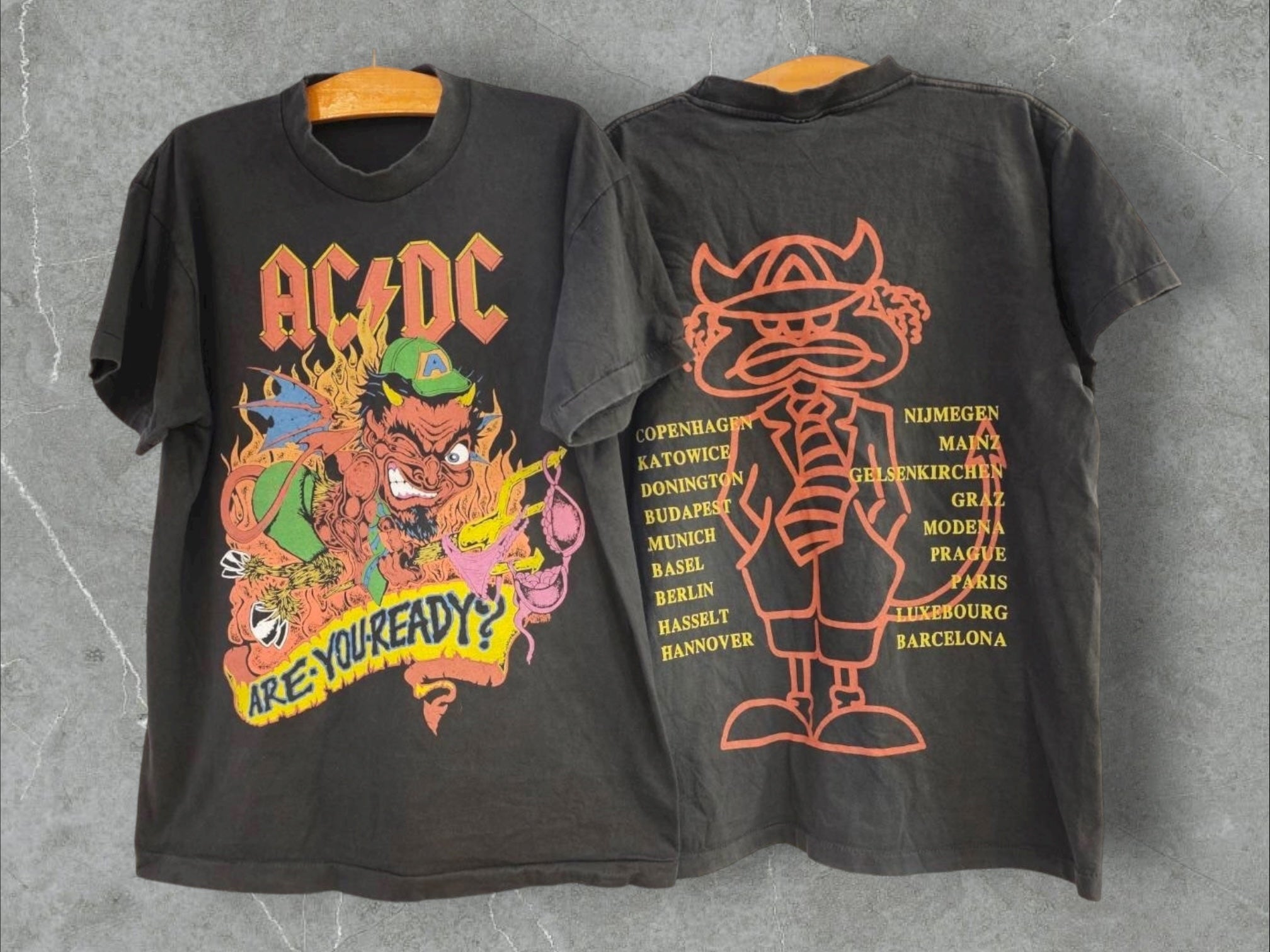 AC/DC（受注商品11/30より順次発送）