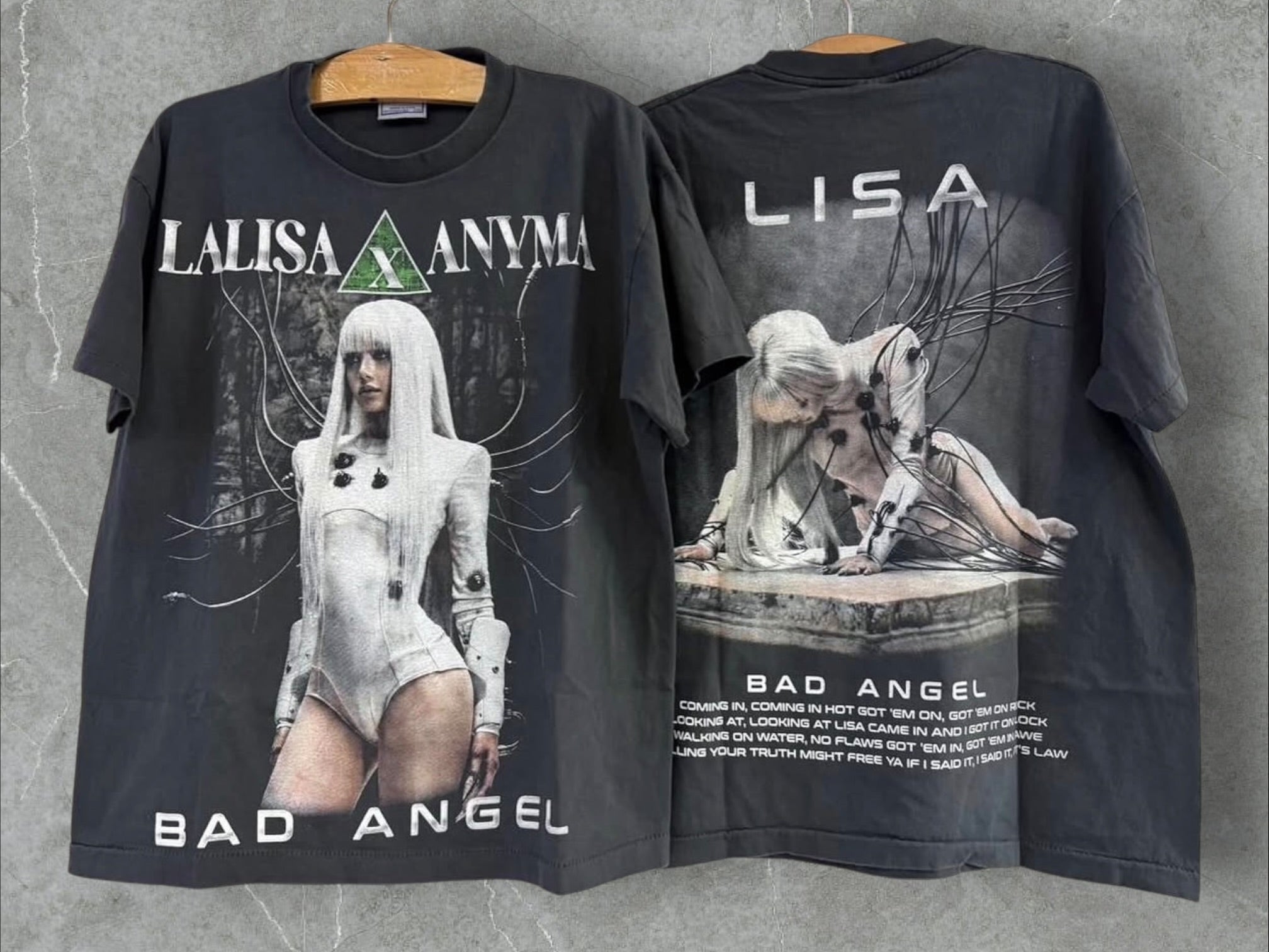 即発送可能　Lisa