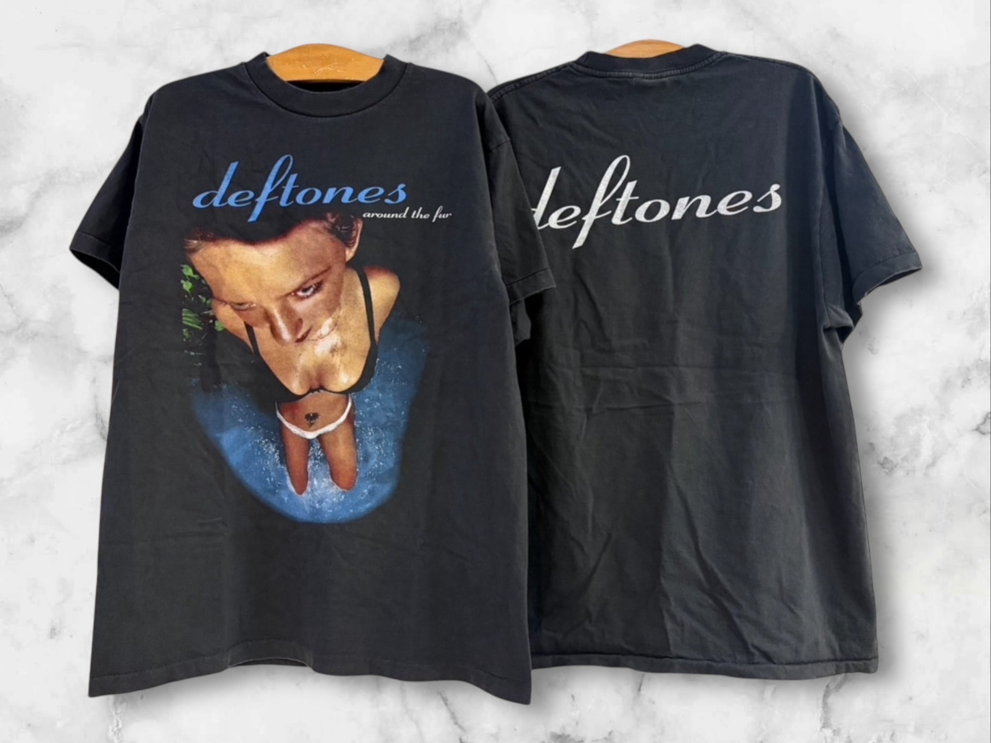 即発送可能枠　Deftones