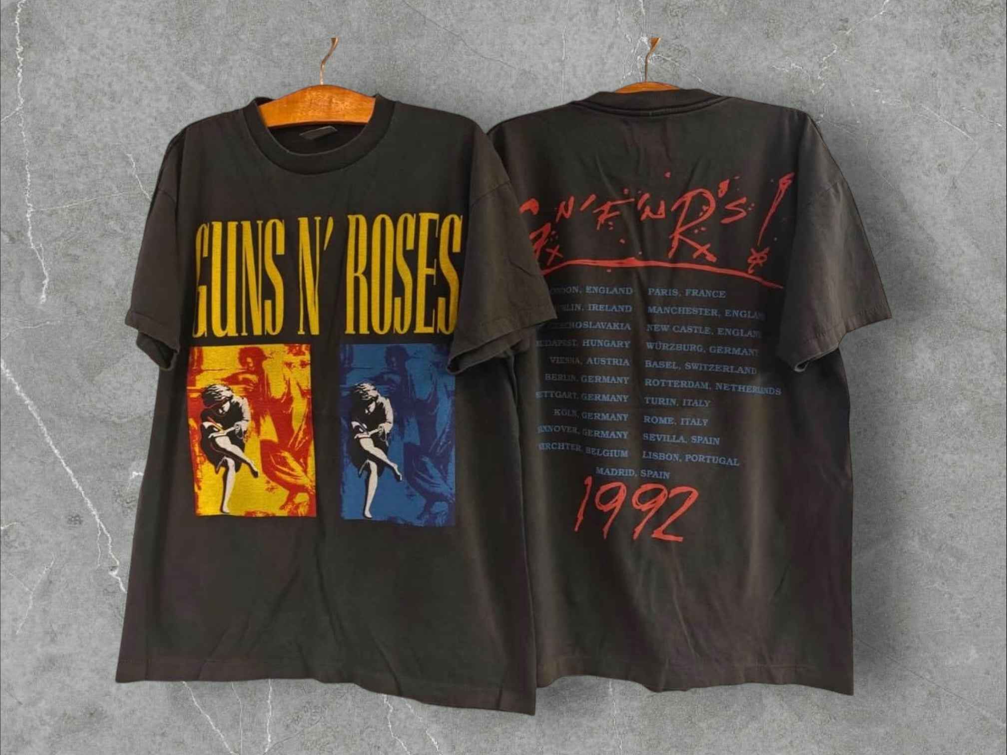GUNS N’ ROSES